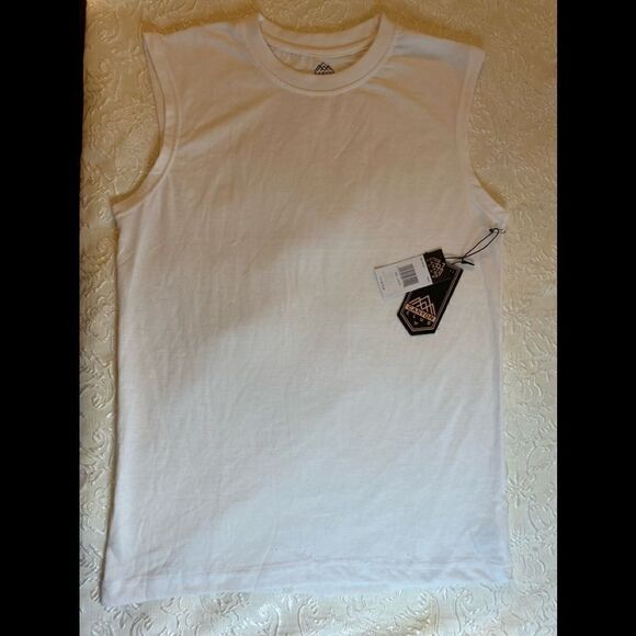 Canyon  Club Men’s Core Tank Crew Neck T-Shirts - Picture 3 of 9